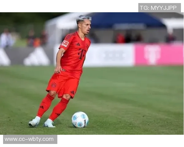 德天空报道罗马积极推进租借萨拉戈萨并附带买断选项交易计划