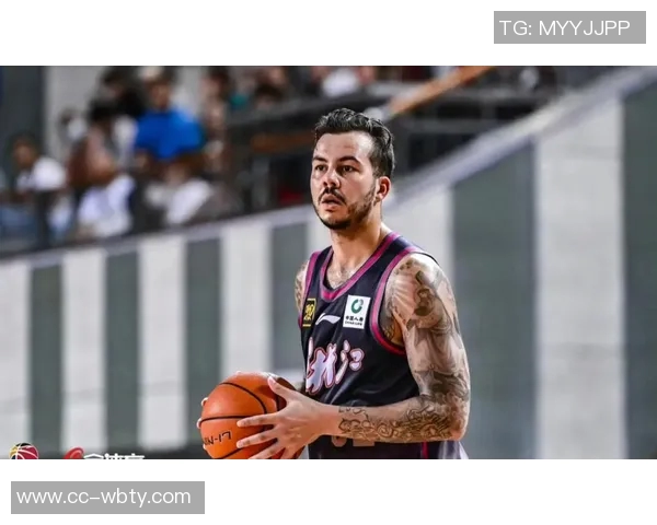 媒体人分析约克离队后全明星席位接替者广东双外援与小孩哥谁更有希望