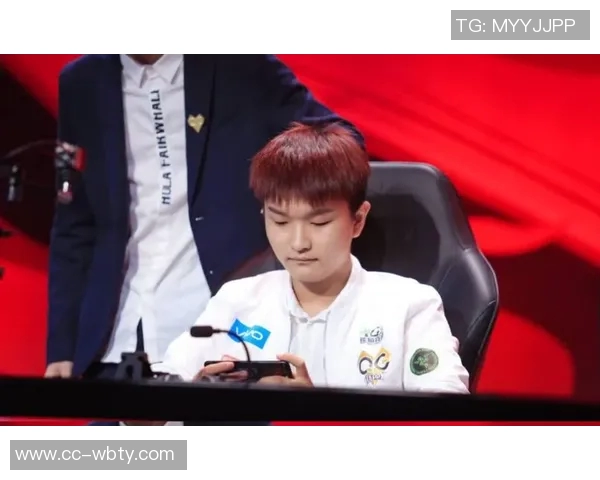 大洛专注卡位技巧努力为队友创造更好抢板机会