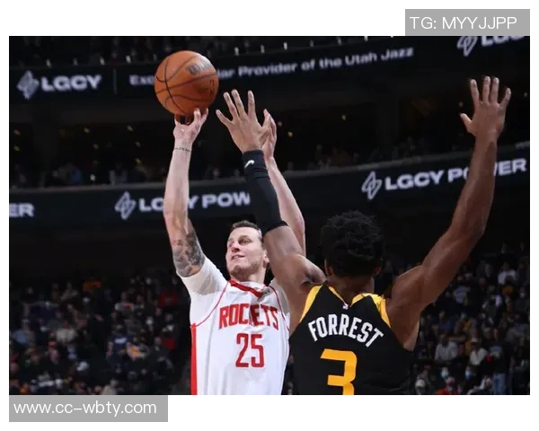 米切尔火力全开狂砍43分9板6助罚球命中率高效助球队取胜